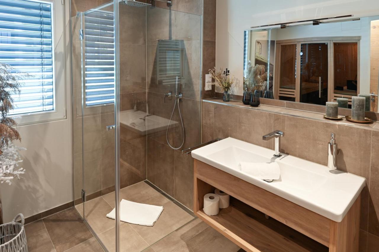 Boutique Chalets Alpi - Private Sauna & Cinema Garmisch-Partenkirchen Bagian luar foto