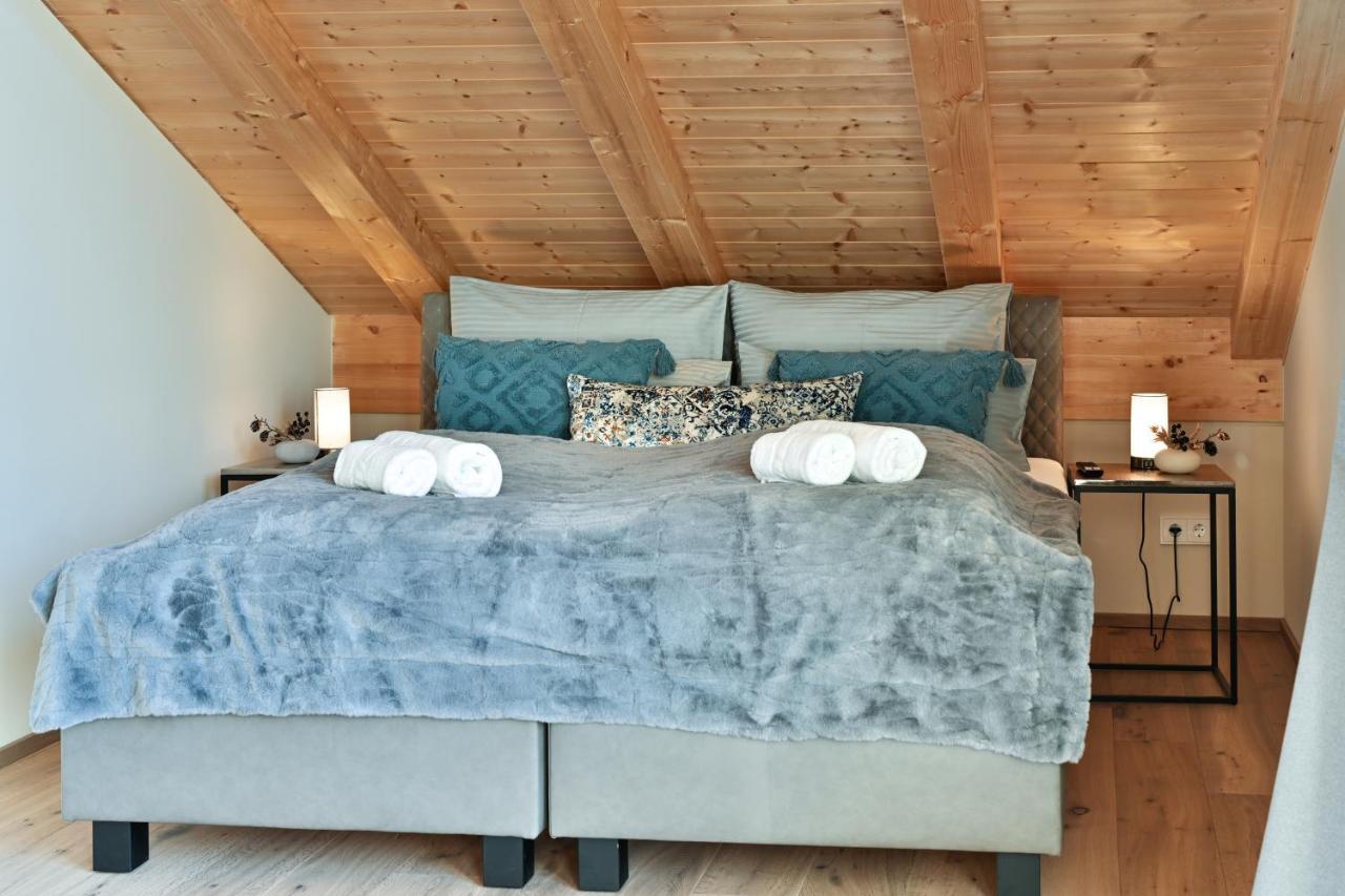Boutique Chalets Alpi - Private Sauna & Cinema Garmisch-Partenkirchen Bagian luar foto