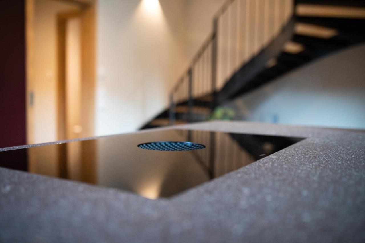Boutique Chalets Alpi - Private Sauna & Cinema Garmisch-Partenkirchen Bagian luar foto