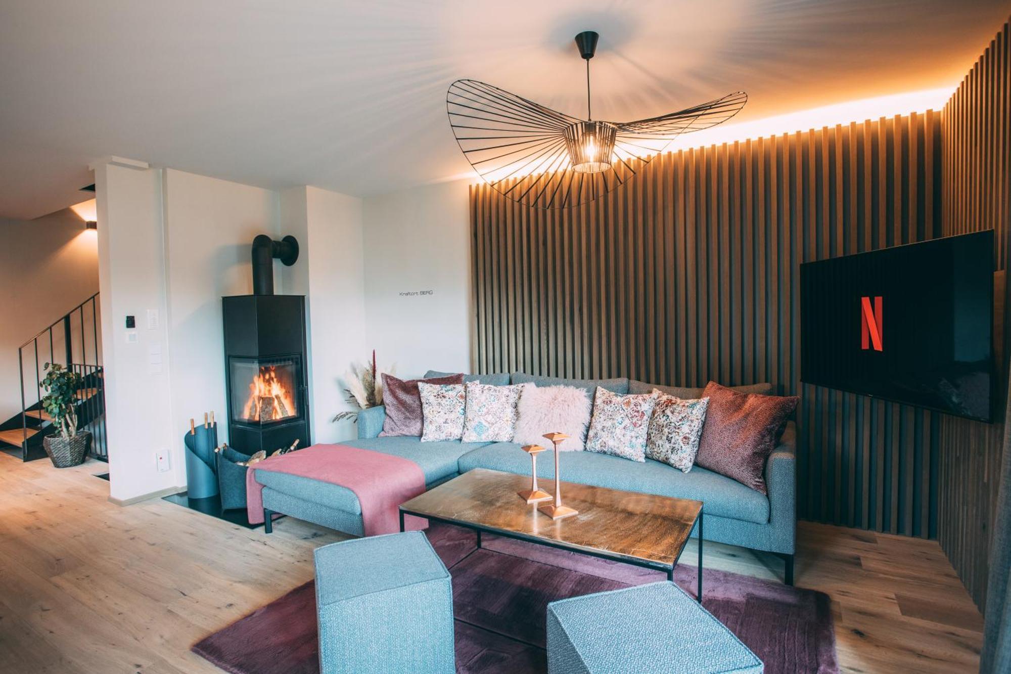 Boutique Chalets Alpi - Private Sauna & Cinema Garmisch-Partenkirchen Bagian luar foto